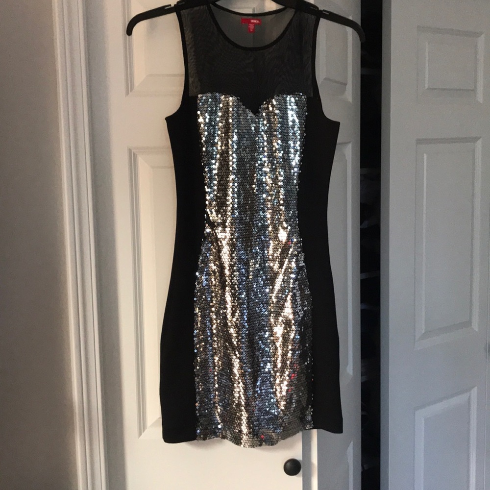 Black and sequins body con dress